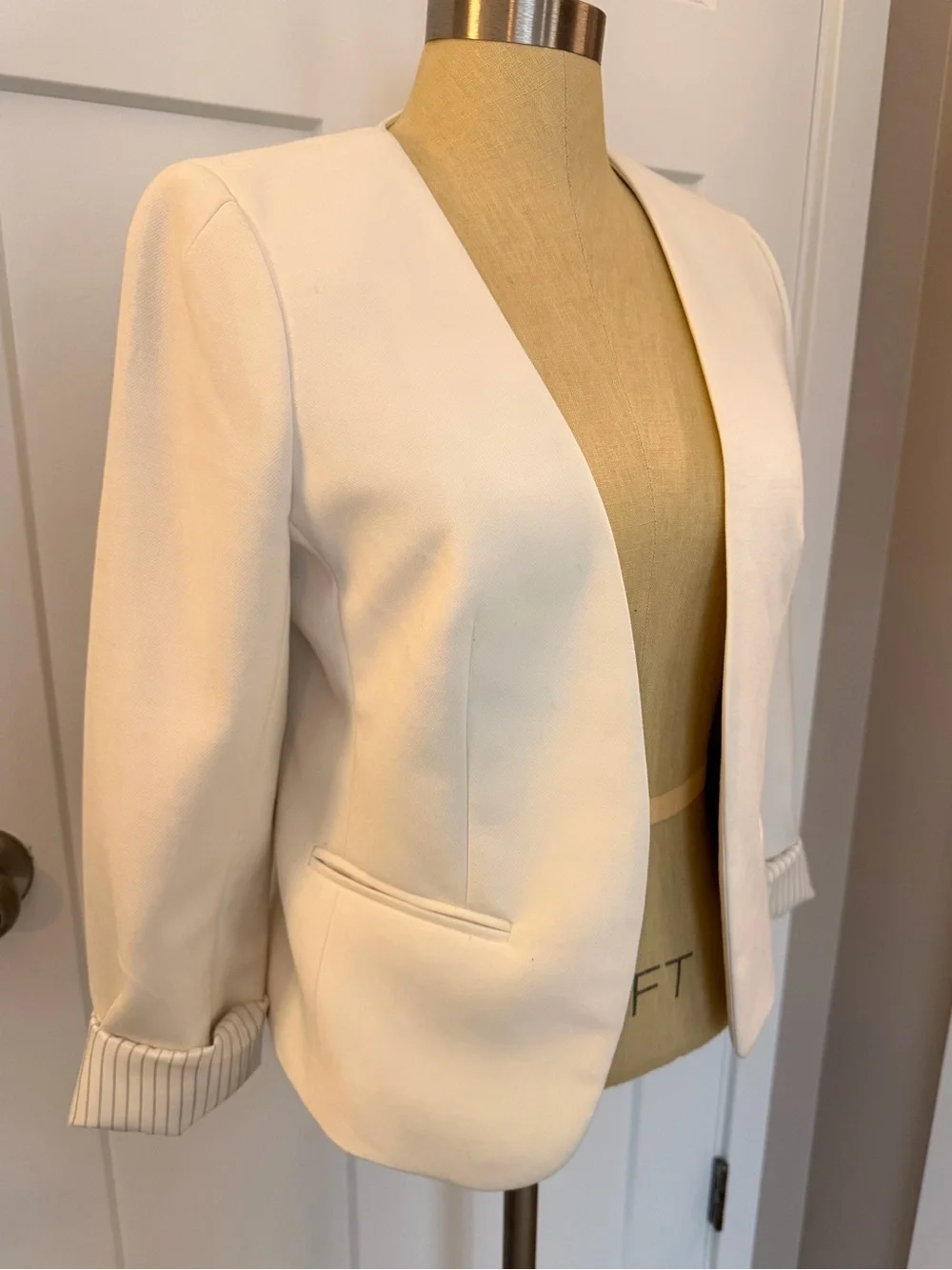 LOFT Ivory Open-Front Blazer Jacket - Picture 2 of 5